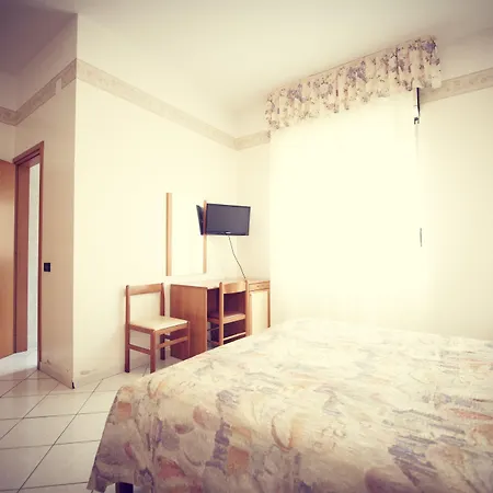 Hotel Fini 3*