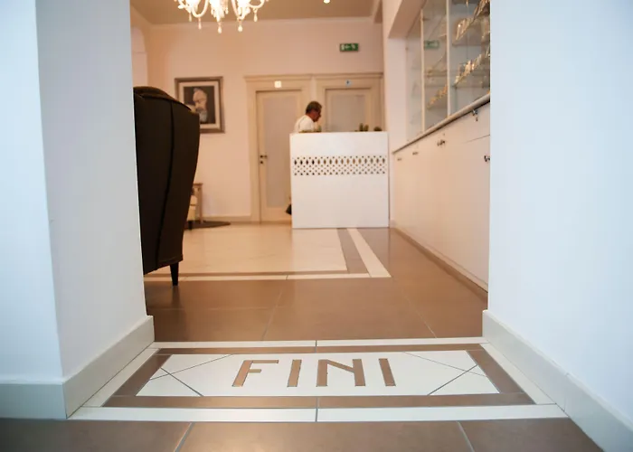 Fini Hotel 3*