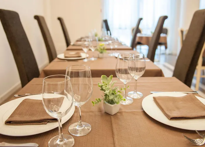 Fini Ξενοδοχείο 3*