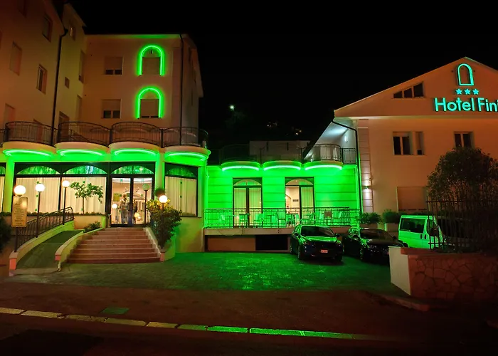 Fini Hotel