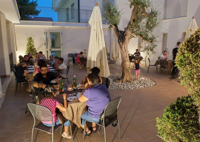 Ξενοδοχείο Fini